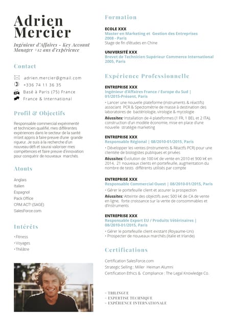 CV avec photo positionnée en bas de page