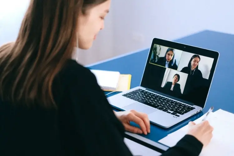 entretien videoconference