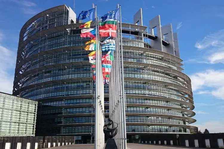 strasbourg parlement